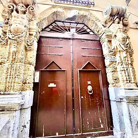 Palazzo Barone Muzio Apartment *